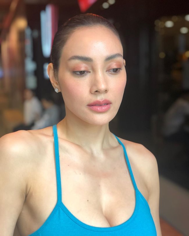 ตั๊ก บงกช