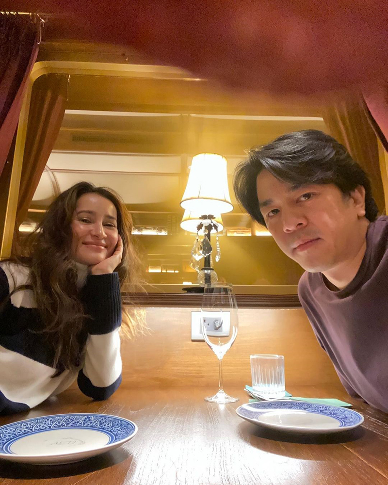  แอน ทองประสม เอ ทินพันธ์