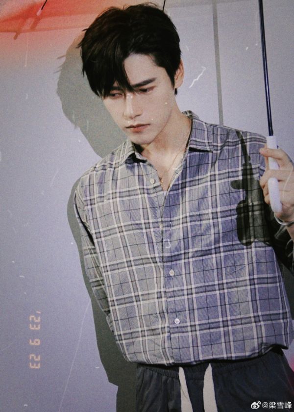 เหลียงเสวี่ยเฟิง liang xue feng