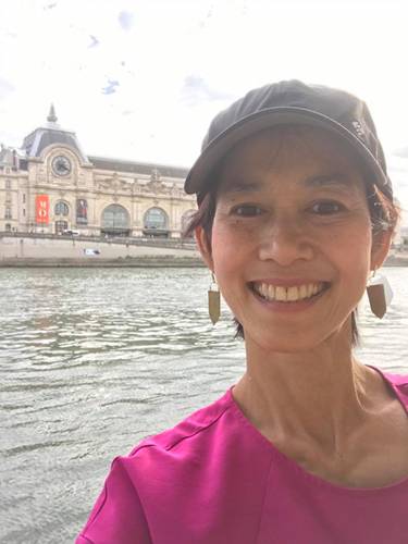 อุ้ม สิริยากร