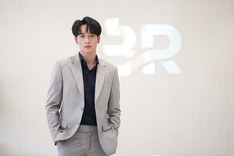 ก็รักมันปักใจ นักแสดง