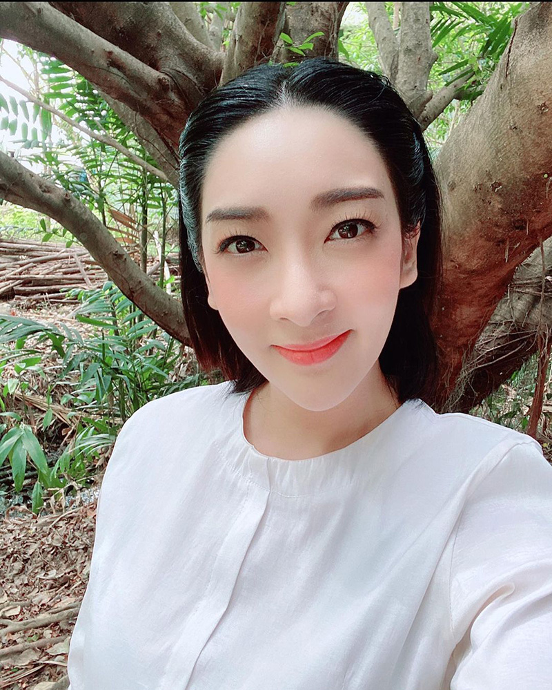 เฟี้ยว์ฟ้าว