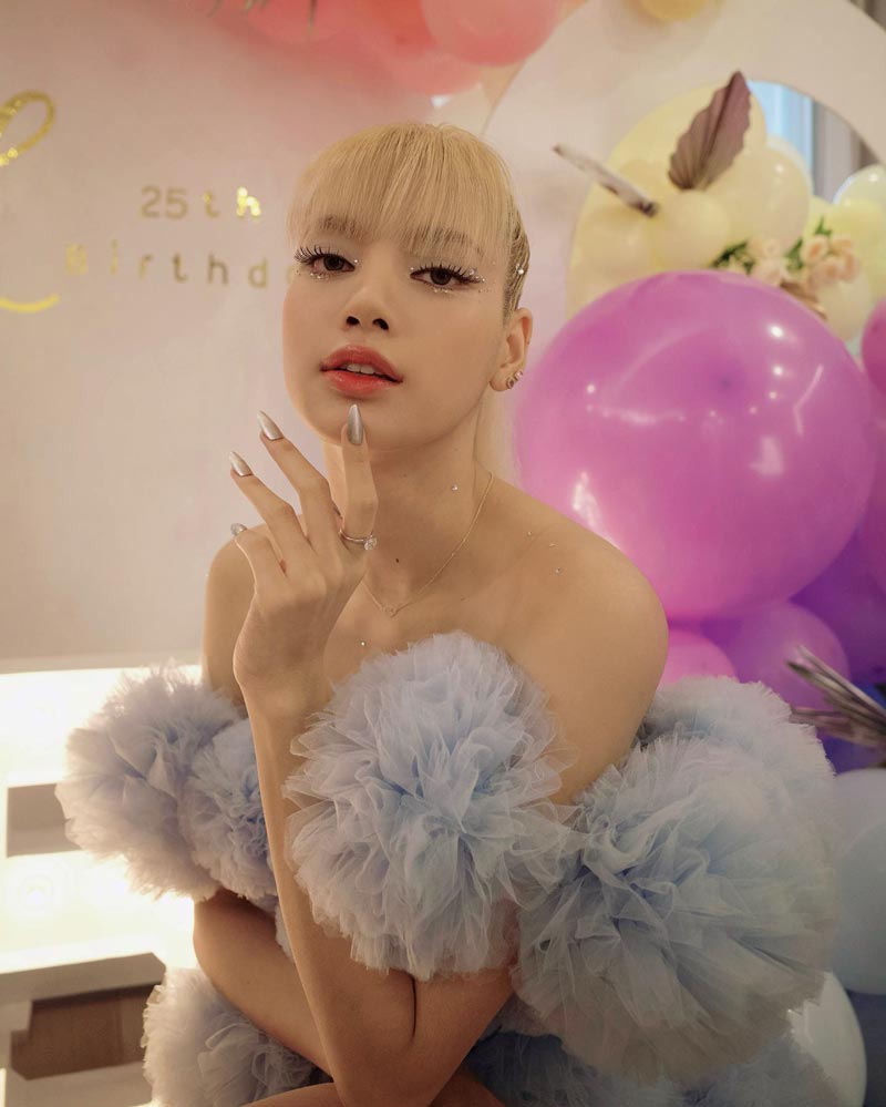 ลิซ่า BLACKPINK