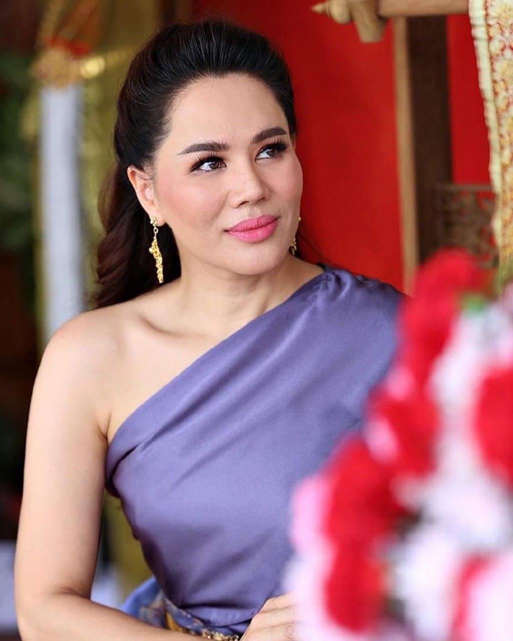 นก ชลิดา