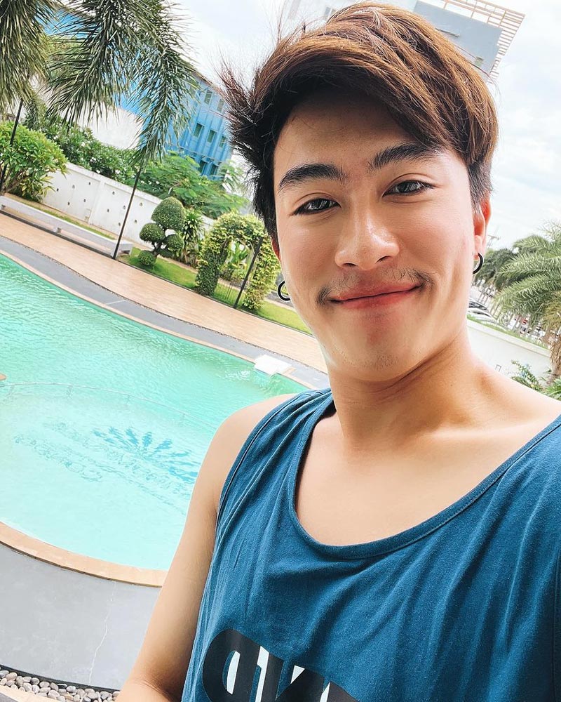 นุ๊ก ธนดล