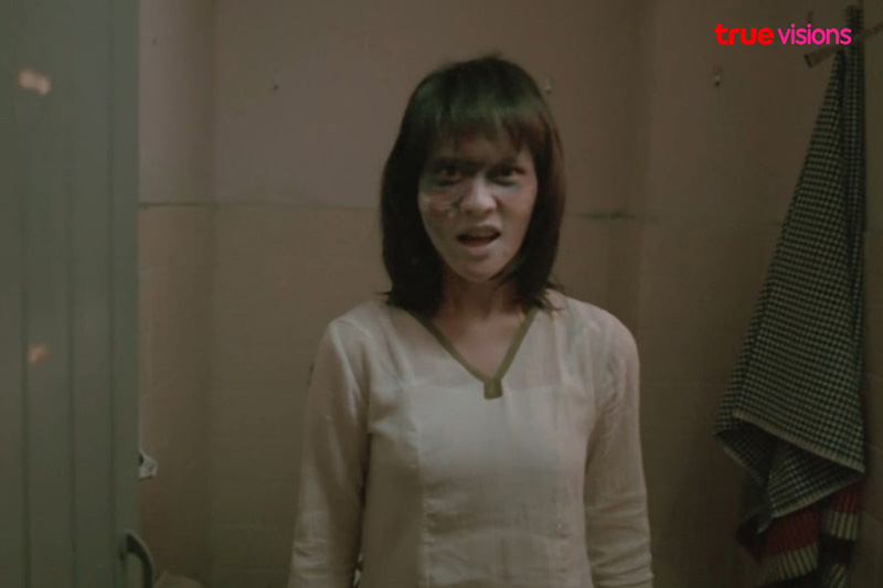 นางเอกผี หนังไทย หนัง บุปผาราตรี พลอย เฌอมาลย์ รับบท บุปผา