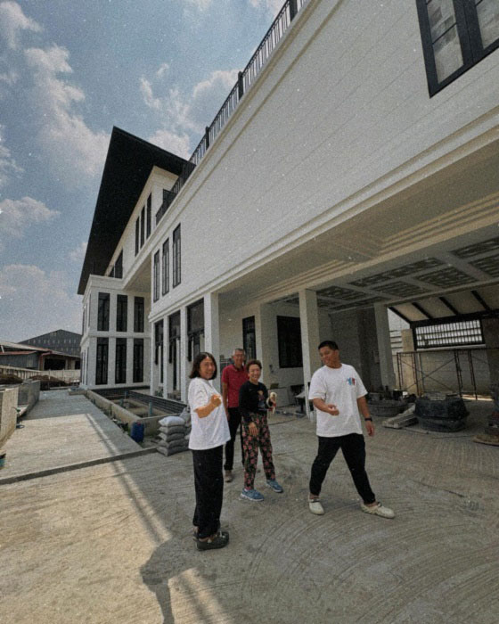 บ้านเพื่อน คณิน