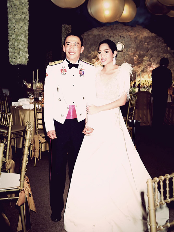 เสธ.ดอลล่าร์