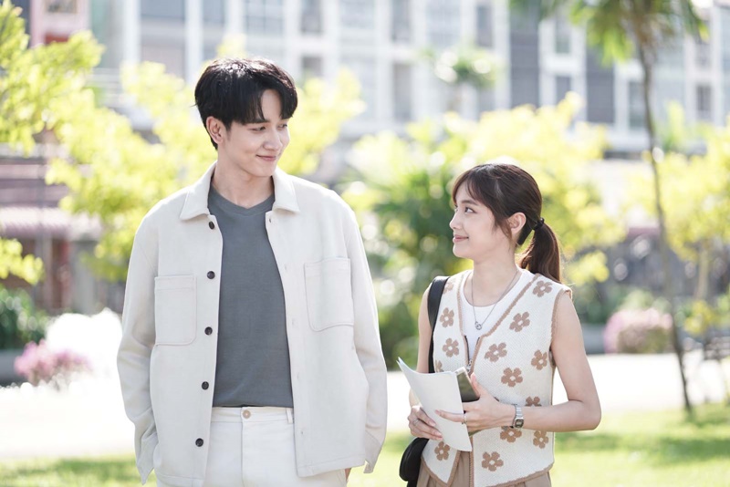 ก็รักมันปักใจ นักแสดง