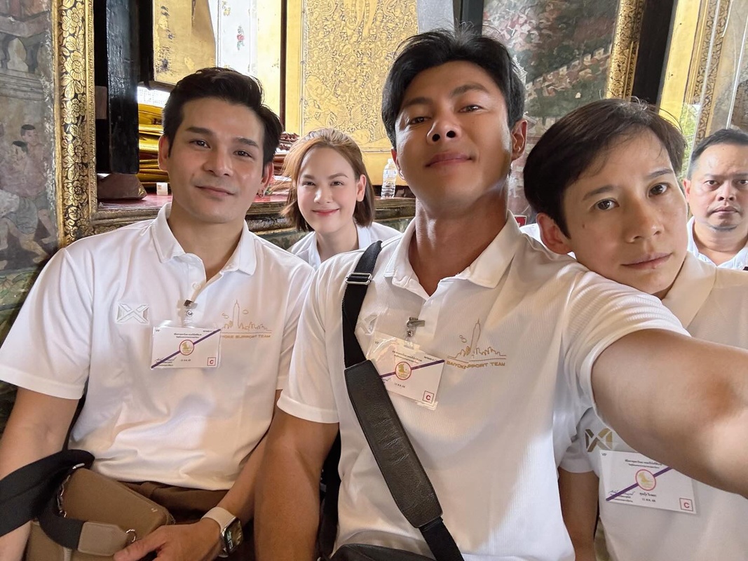 แมน การิน แต่งหญิงเมคอัพจัดเต็ม