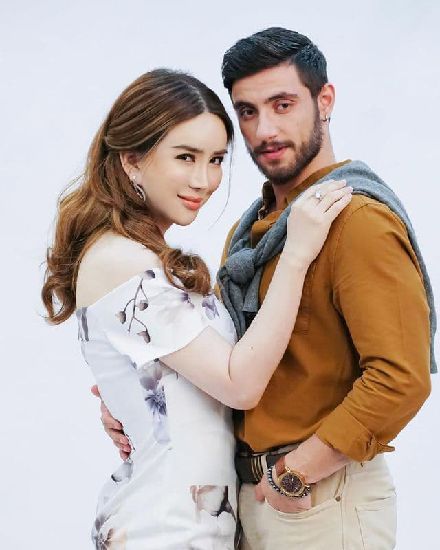 แอน จักรพงษ์, ผู้หญิงข้ามเพศ