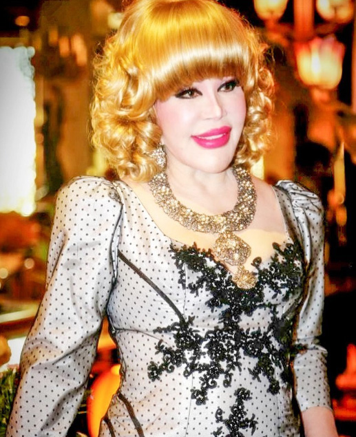 สุมณี คุณะเกษม ประวัติ