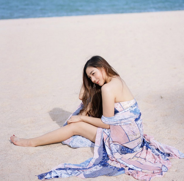 ใบเตย พรพจี