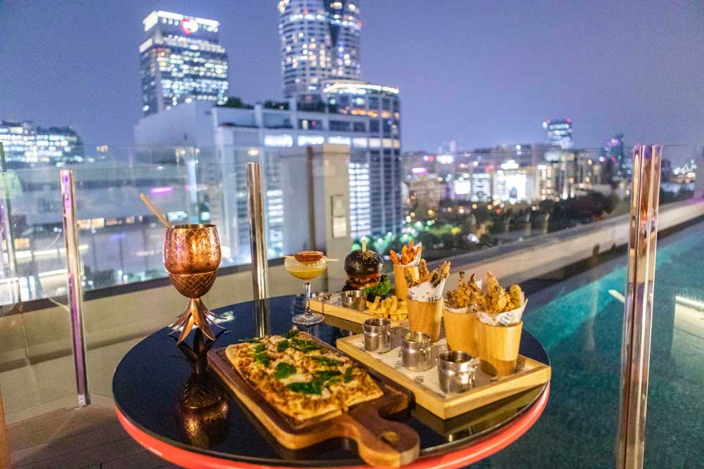 View Rooftop Bar Bangkok ร้านอาหาร Rooftop กรุงเทพฯ