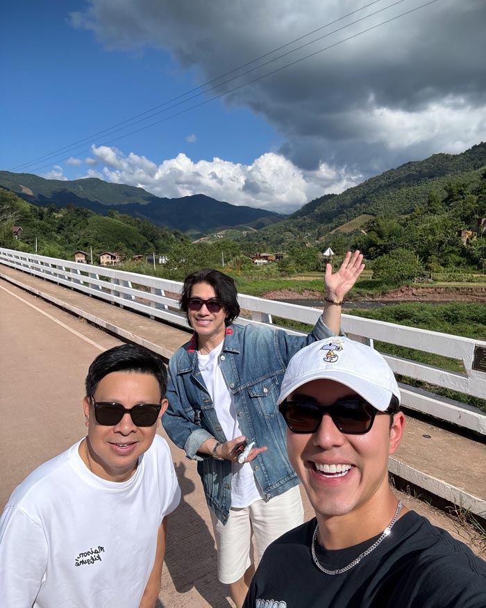 นาย หนุ่ม พักผ่อนเที่ยว Road Trip