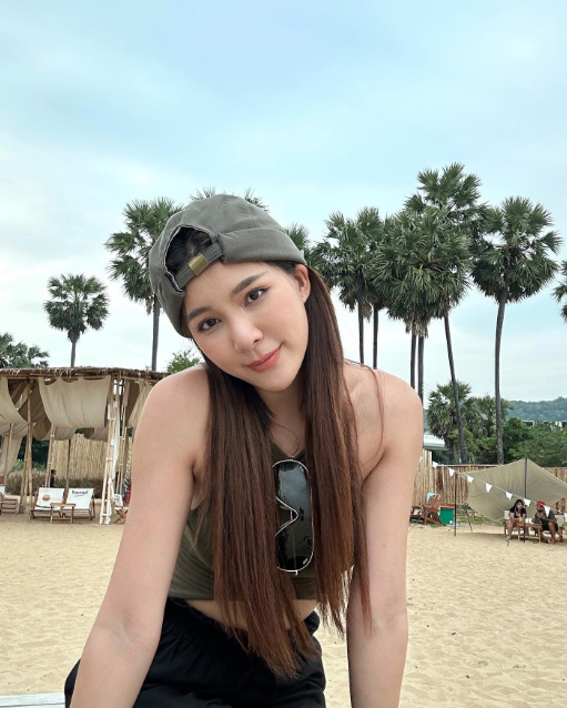 จันจิ แต่งตัวไปน้ำตก