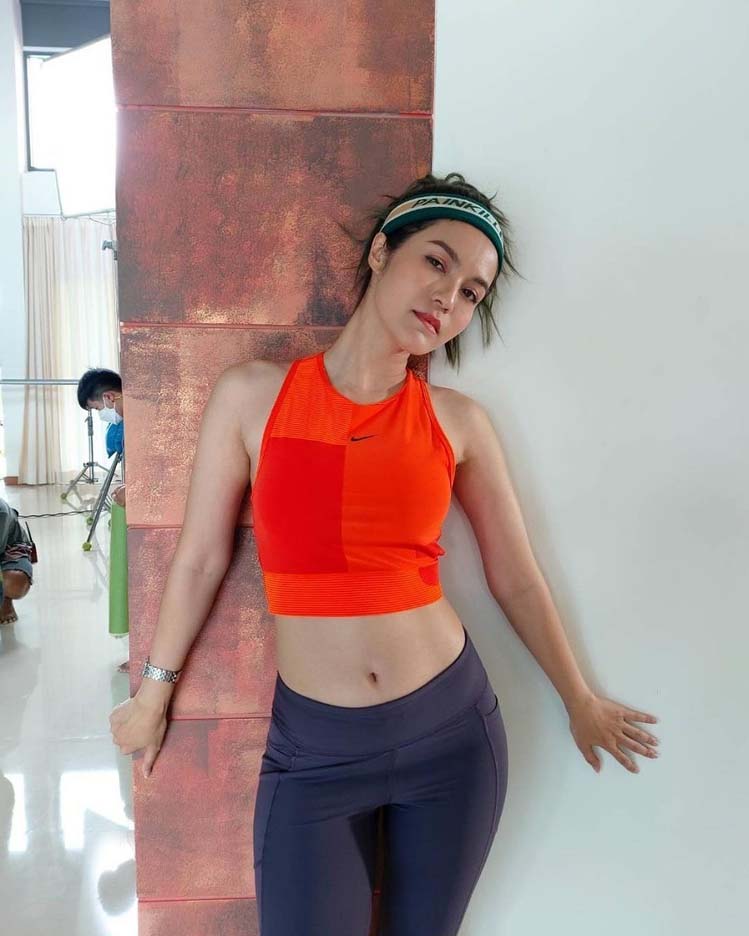 เอ๋ มณีรัตน์