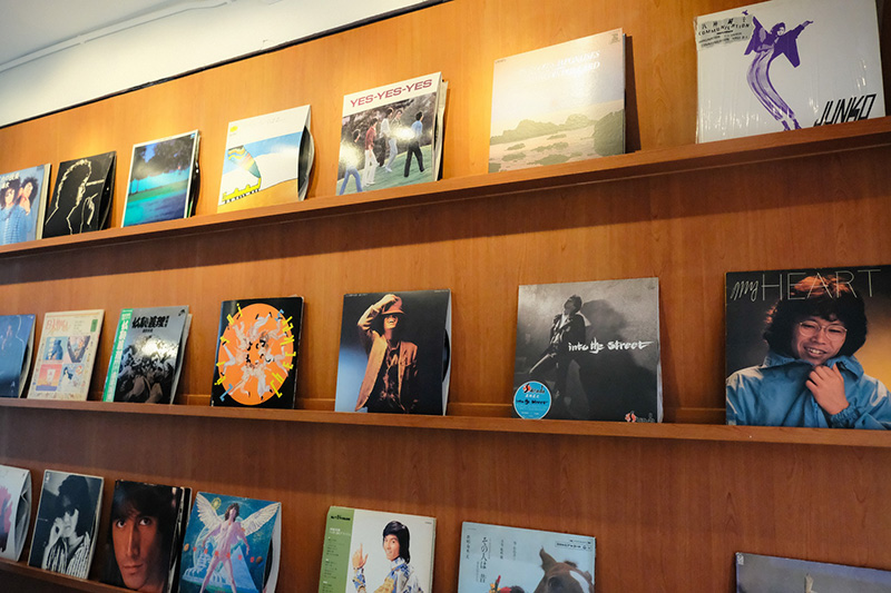 คาเฟ่ลาดพร้าว71