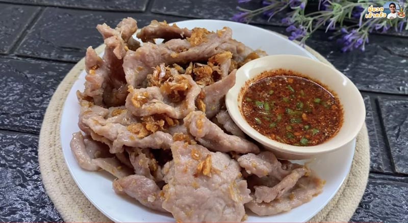หมูทอด