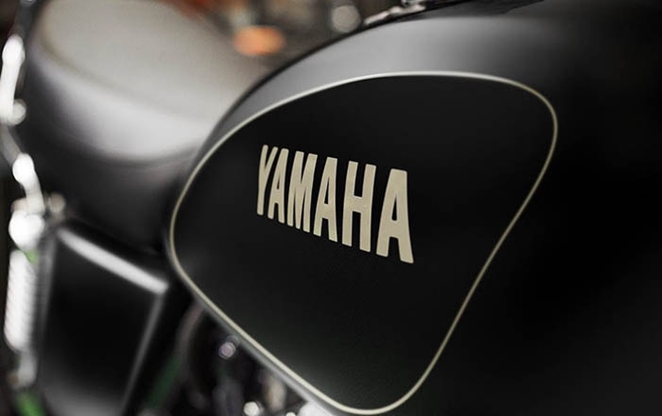 Yamaha SR400 2023