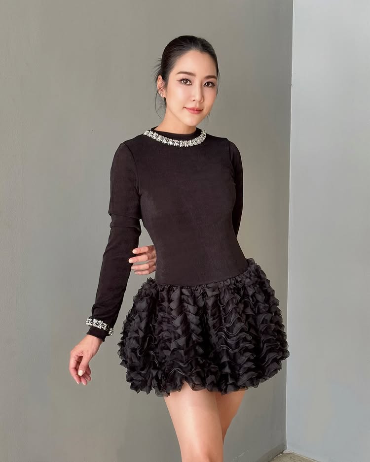 จั๊กจั่น อคัมย์สิริ เปิดโหมดแซ่บ นุ่งบิกินี่