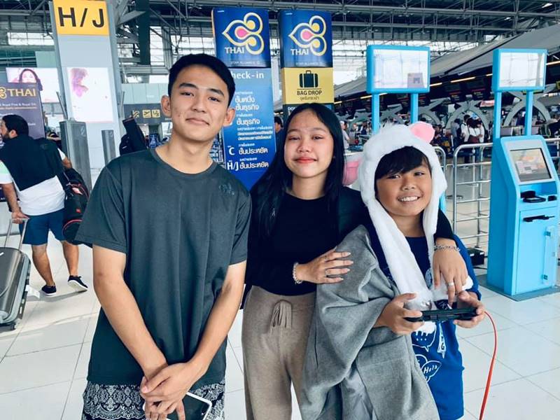 เฟิร์ส อนุวัตน์