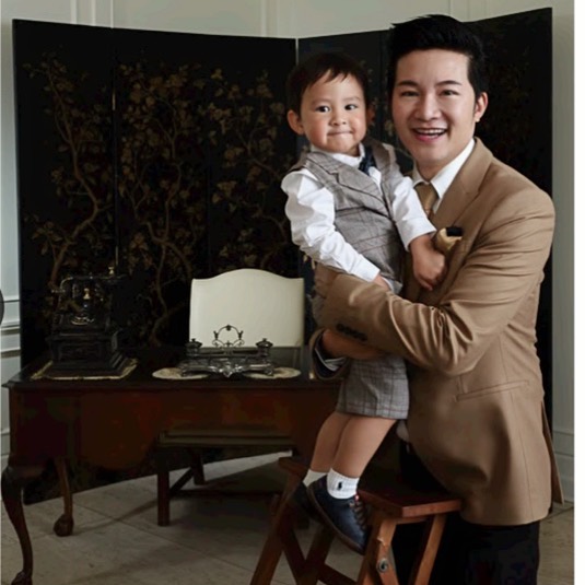 อั๋น ภูวนาท