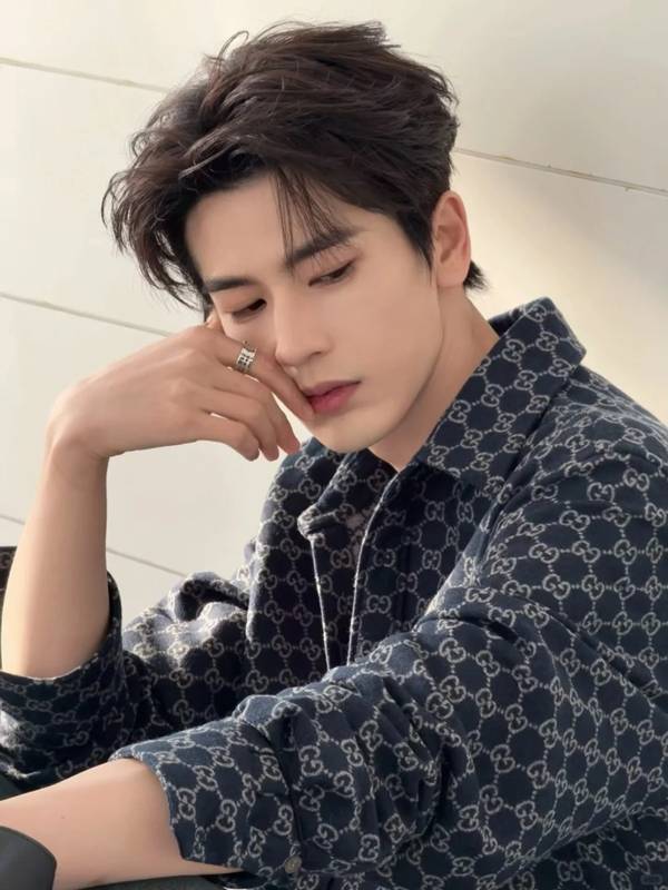 จางหลิงเฮ่อ