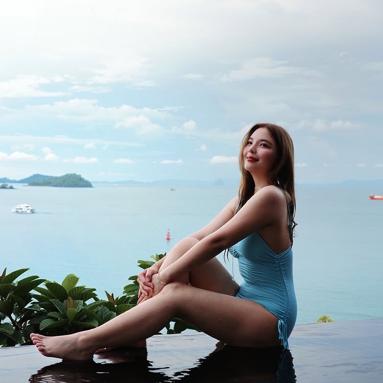 อร พัศชนันท์ อดีตสมาชิก BNK48 สาดลุคแซ่บ