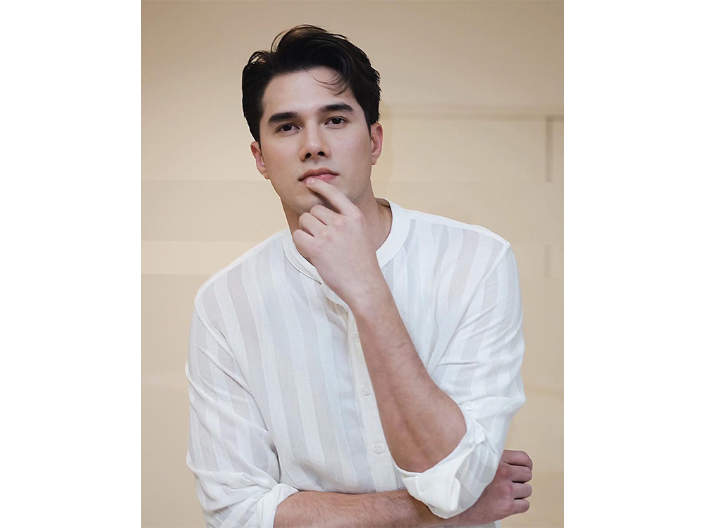 มิกค์ ทองระย้า