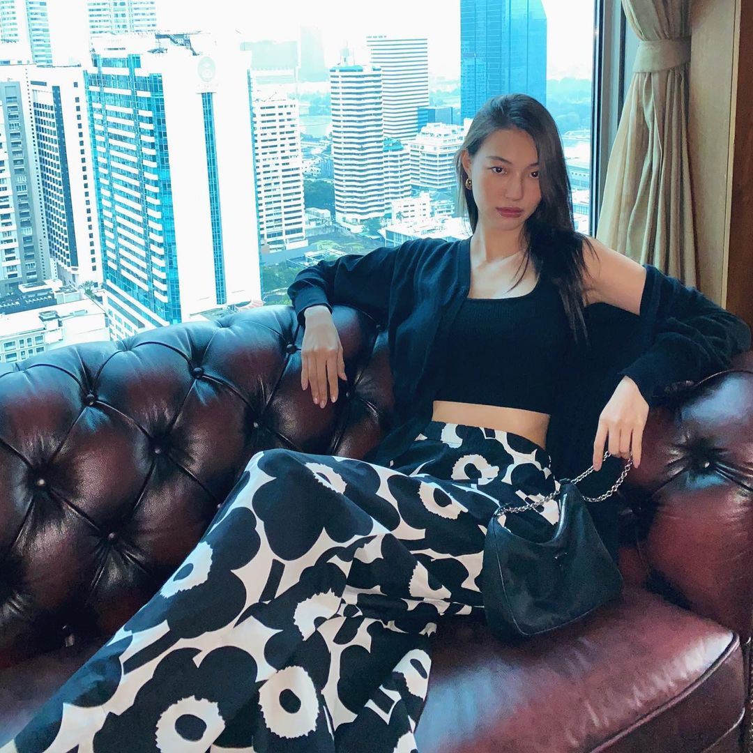 จิงจิง วริศรา