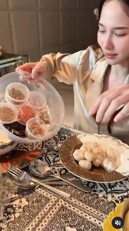 อั้ม พัชราภา ตอบให้อาหาร เอ ศุภชัย แพงเพราะอะไร