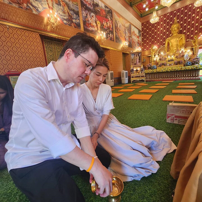 ปู มัณฑนา