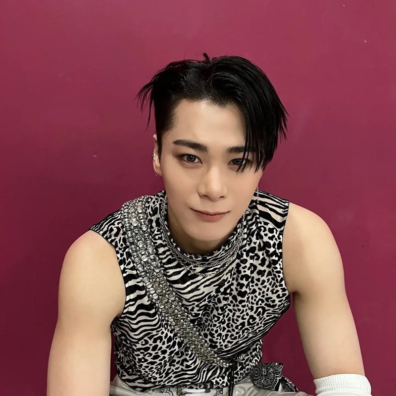 มุนบิน moonbin astro