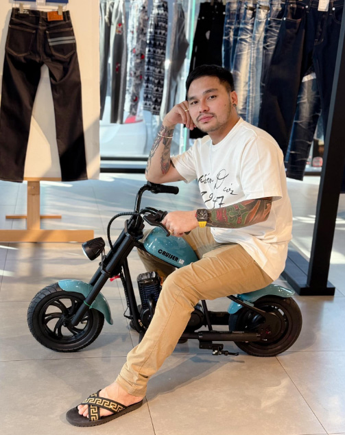 ประวัติ เอ็ม เอกชาติ อินฟลูฯ สายซิ่ง เจ้าของธุรกิจหลากหลาย ผู้ติดตามหลักแสน