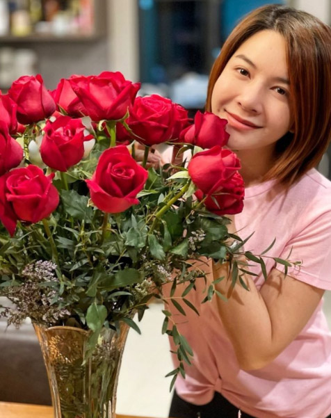 หนึ่ง จักรวาล