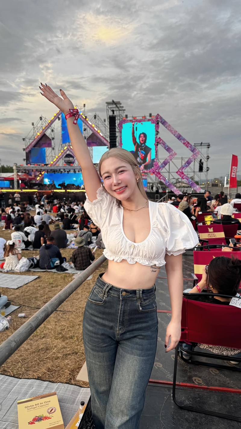 เฟิร์ส พรชิตา หนูเป็นคนไทย