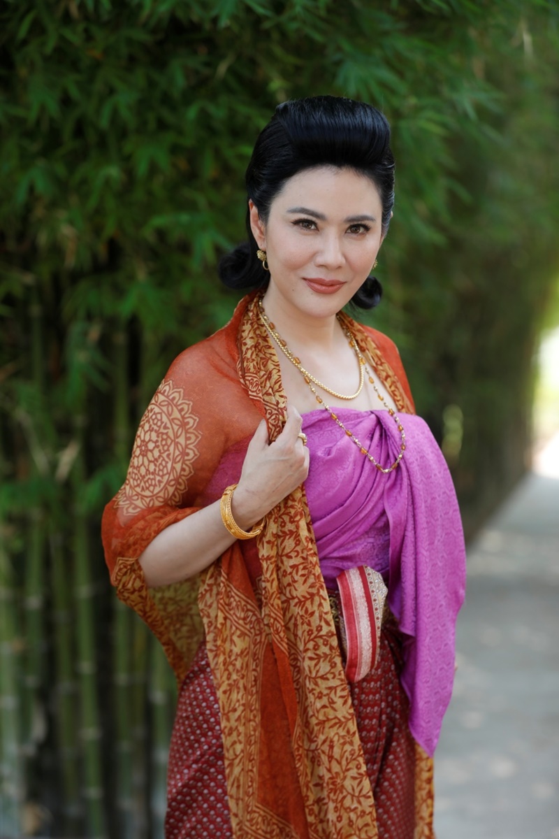 ละคร กลิ่นมาลี