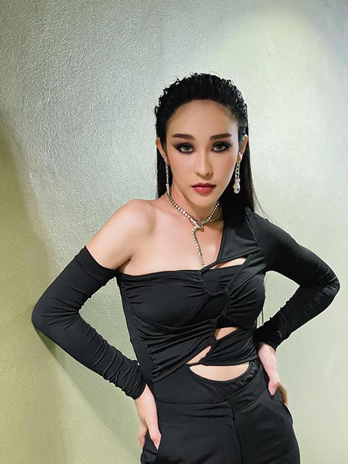 กิ๊ก รุ่งนภา 