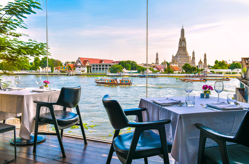 ร้านอาหารวาเลนไทน์ 2568 Sala Rattanakosin Eatery and Bar