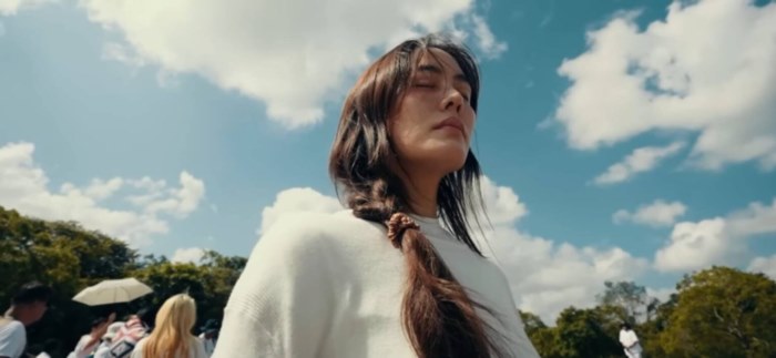 เจนี่ เทียนโพธิ์สุวรรณ บวชสามเณรีที่ศรีลังกา