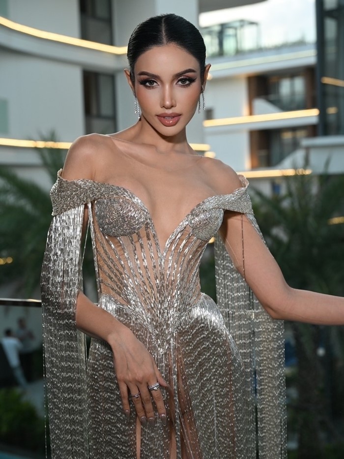 วีนา ปวีนา ซิงห์