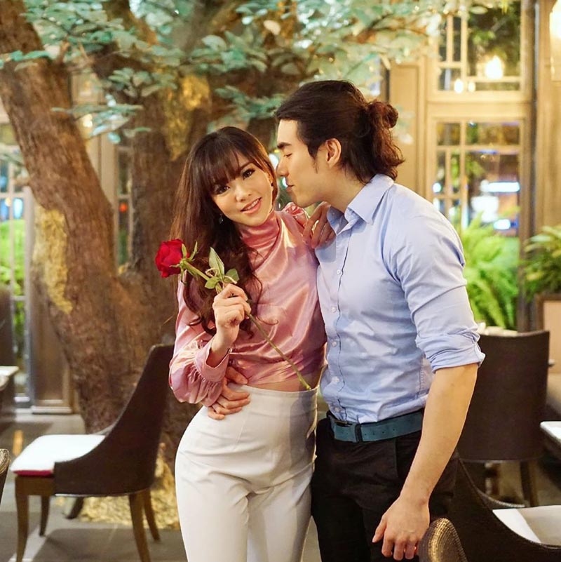 แนนนี่ เกิร์ลลี่ เบอร์รี่