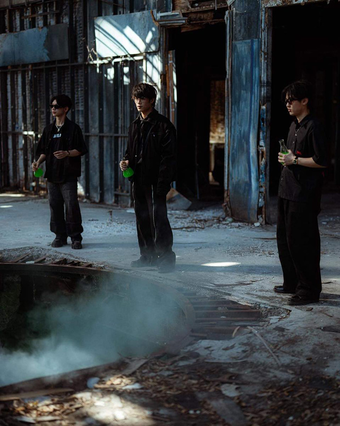 ยี่ Safeplanet