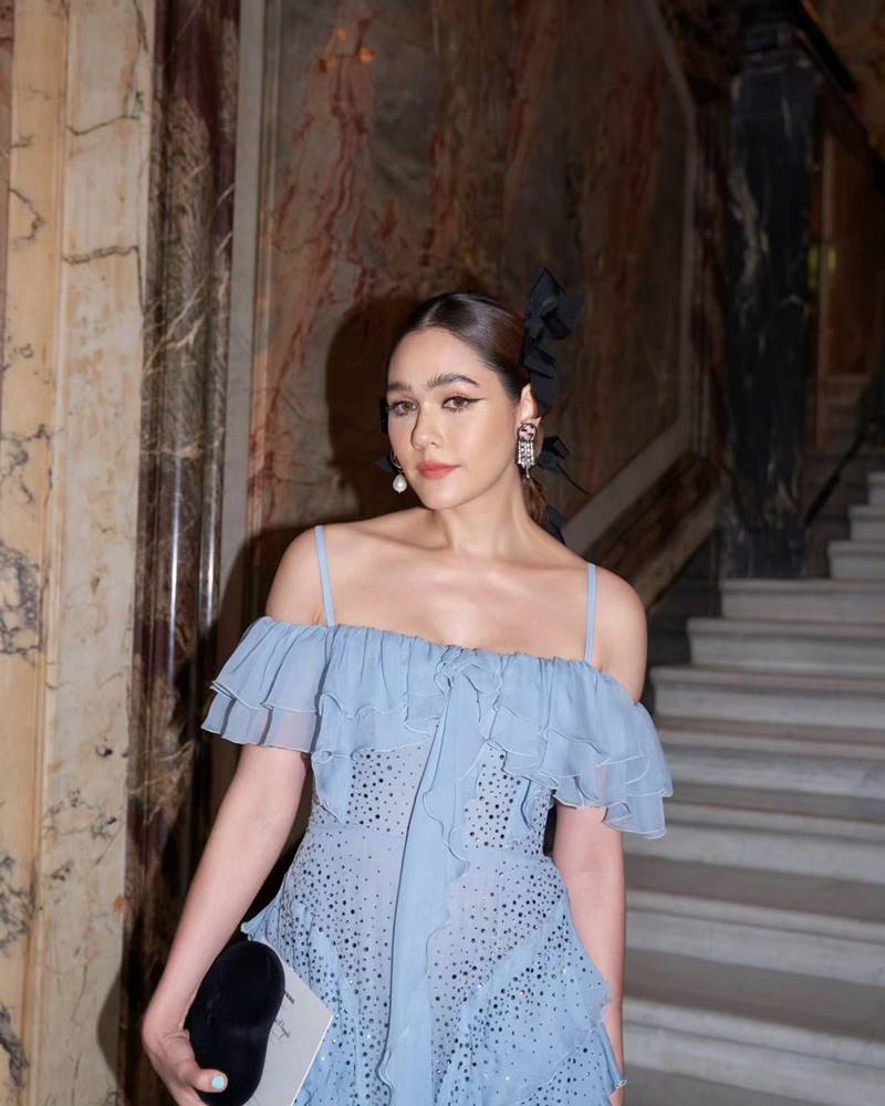 ชมพู่ อารยา