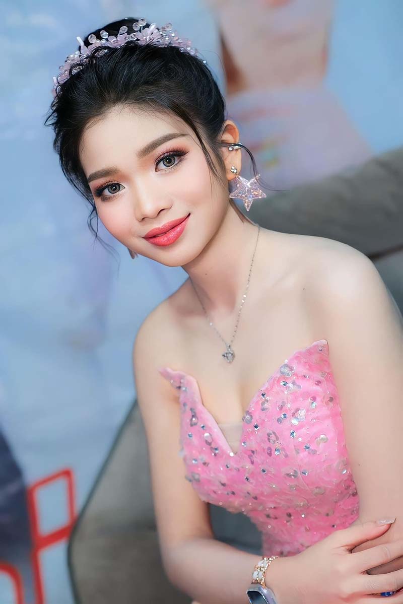 อุ๋งอิ๋ง เพชรบ้านแพง