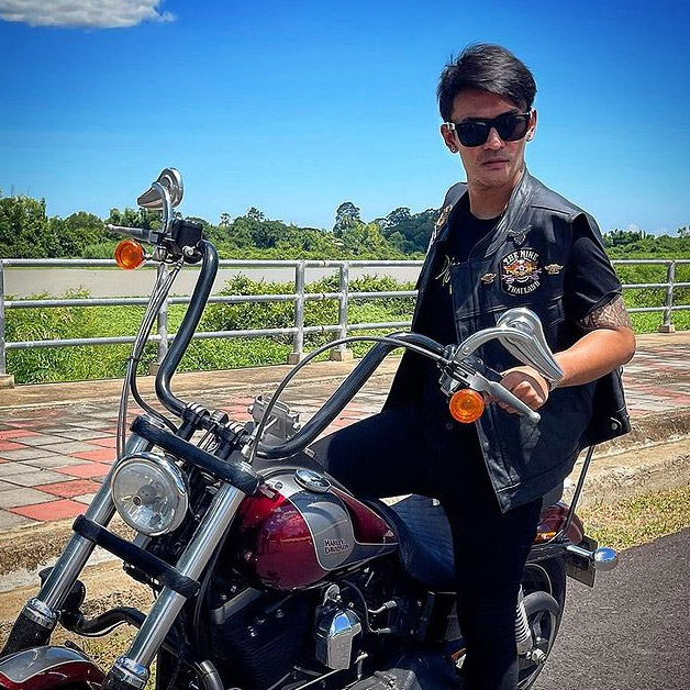 เติ้ล ธนพล