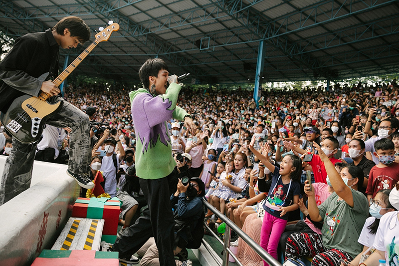 Paper Planes ทรงอย่างแบด