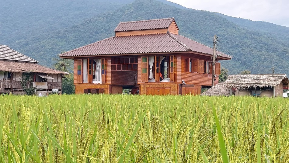 ที่พัก ปัว