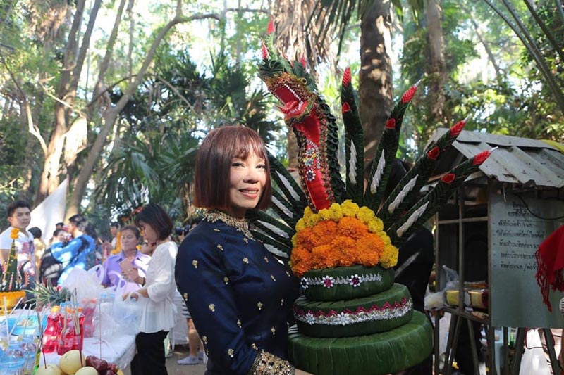 จินตหรา พูนลาภ